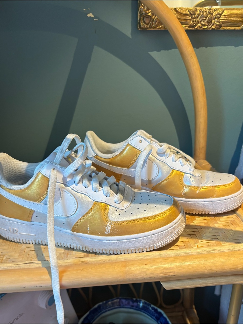 Nike Air Force One  Low Top Sneakers - White & Metallic Gold